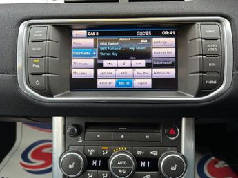 LAND ROVER RANGE ROVER EVOQUE 2.2 SD4 Pure Coupe 3dr Diesel Auto 4WD Euro 5 (190 ps)