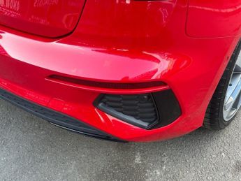 AUDI A3 1.5 TFSI 35 Edition 1 Sportback 5dr Petrol S Tronic Euro 6 (s/s)