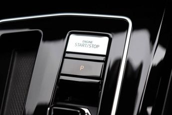 VOLKSWAGEN GOLF R 2.0 TSI 4MOTION DSG