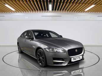 Jaguar XF 2.0d R-Sport Saloon 4dr Diesel Auto AWD Euro 6 (s/s) (180 ps)