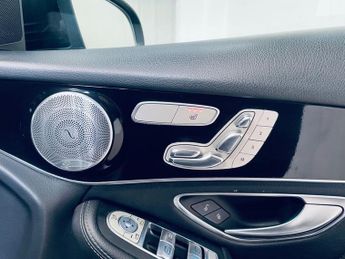 MERCEDES-BENZ GLC 2.1 GLC250d AMG Line (Premium Plus) SUV 5dr Diesel G-Tronic 4MAT
