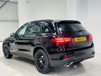 MERCEDES-BENZ GLC 2.1 GLC250d AMG Line (Premium Plus) SUV 5dr Diesel G-Tronic 4MAT