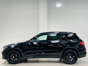 MERCEDES-BENZ GLC 2.1 GLC250d AMG Line (Premium Plus) SUV 5dr Diesel G-Tronic 4MAT