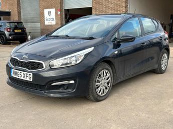 Kia Ceed 1.6 CRDi 1 Hatchback 5 Door Diesel Manual Black Euro 6 1 Former 