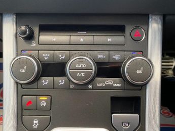 LAND ROVER RANGE ROVER EVOQUE 2.2 SD4 DYNAMIC LUX 5d 190 BHP