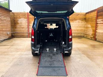 PEUGEOT RIFTER 4 Seat Auto Wheelchair Accessible Disabled Access Vehicle WAV 
