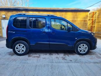 PEUGEOT RIFTER 4 Seat Auto Wheelchair Accessible Disabled Access Vehicle WAV 