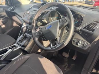 FORD KUGA 1.5T EcoBoost Zetec SUV 5dr Petrol Auto AWD Euro 6 (s/s) (176 ps