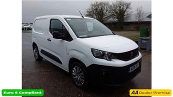 Peugeot Partner 1.6 BlueHDi 1000 PROFESSIONAL STANDARD IN WHITE WITH 37,600 MILE