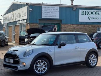 MINI Hatch 2.0 Cooper SD Hatchback 3dr Diesel Manual Euro 6 (s/s) (170 ps)