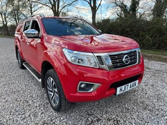 Nissan Navara 2.3 dCi Tekna Pickup Double Cab 4dr Diesel Manual 4WD Euro 6 (s/