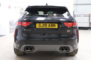 JAGUAR F-PACE 5.0 V8 SVR SUV 5dr Petrol Quickshift AWD Euro 6 (s/s) (550 ps)