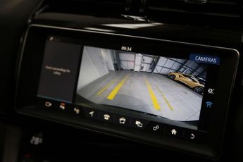 JAGUAR F-PACE 5.0 V8 SVR SUV 5dr Petrol Quickshift AWD Euro 6 (s/s) (550 ps)