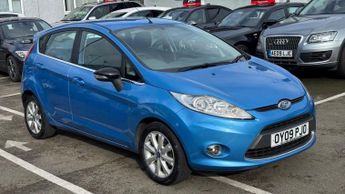 Ford Fiesta 1.4 TDCi Zetec Hatchback 5dr Diesel Manual (110 g/km, 67 bhp)