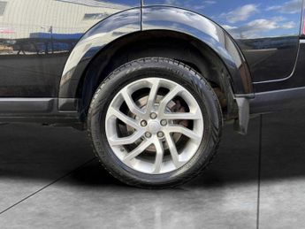 LAND ROVER DISCOVERY 4 3.0 SD V6 HSE SUV 5dr Diesel Auto 4WD Euro 6 (s/s) (256 bhp)