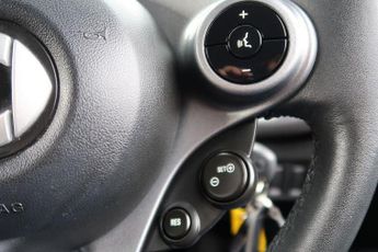 SMART FORTWO 1.0 Passion Coupe 2dr Petrol Twinamic Euro 6 (s/s) (71 ps)