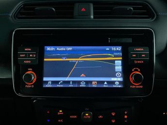 NISSAN LEAF 40kWh Tekna Hatchback 5dr Electric Auto (150 ps)