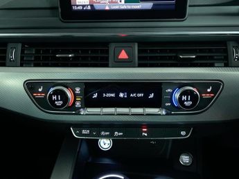 AUDI A4 2.0 TDI 35 Sport Saloon 4dr Diesel S Tronic Euro 6 (s/s) (150 ps