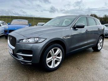 Jaguar F-Pace 2.0 D180 Portfolio SUV 5dr Diesel Auto AWD Euro 6 (s/s) (180 ps)