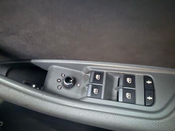 AUDI A4 2.0 TFSI S line Saloon 4dr Petrol S Tronic Euro 6 (s/s) (190 ps)