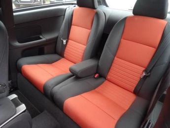 VOLVO C30 2.0D SE Sports Coupe 3dr Diesel Powershift Euro 4 (136 ps)