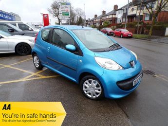 Peugeot 107 1.0 12V Urban Hatchback 3dr Petrol 2 Tronic Euro 4 (68 ps)