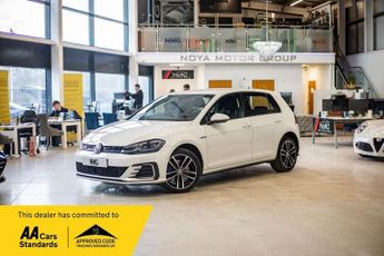 Volkswagen Golf 1.4 TSI 8.7kWh GTE Hatchback 5dr Petrol Plug-in Hybrid DSG Euro 