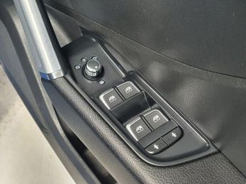 AUDI Q2 1.4 TFSI CoD Sport SUV 5dr Petrol S Tronic Euro 6 (s/s) (150 ps)