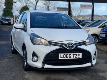 Toyota Yaris 1.33 Dual VVT-i Icon Hatchback 5dr Petrol Manual Euro 6 (99 ps)