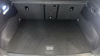 VOLKSWAGEN ID.3 Pro Performance 58kWh Family Hatchback 5dr Electric Auto (204 ps
