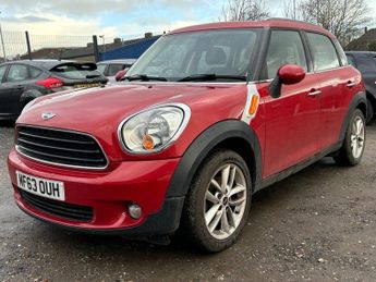 MINI Countryman 1.6 One SUV 5 Door Petrol Manual Red Euro 6 