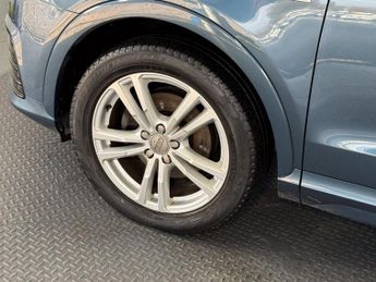 AUDI Q3 2.0 TDI S line SUV 5dr Diesel Manual Euro 6 (s/s) (150 ps)