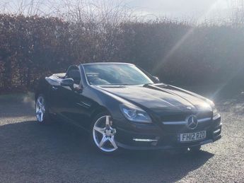 Mercedes SLK 1.8 SLK250 BlueEfficiency AMG Sport Convertible 2dr Petrol G-Tro