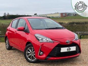 TOYOTA YARIS 1.5 VVT-i Icon Hatchback 5dr Petrol CVT Euro 6 (111 ps)