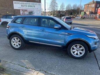 Land Rover Range Rover Evoque 2.2 SD4 PURE SUV 5DR DIESEL AUTOMATIC 4WD EURO 5 190