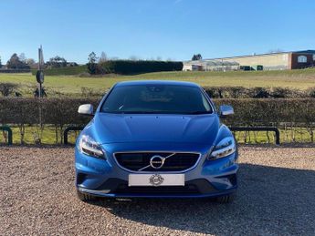 VOLVO V40 2.0 T2 R-Design Edition Hatchback 5dr Petrol Manual Euro 6 (s/s)