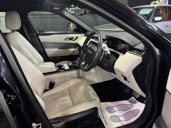 LAND ROVER RANGE ROVER VELAR 2.0 P300 GPF R-Dynamic SE SUV 5dr Petrol Auto 4WD Euro 6 (s/s) (