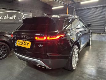 LAND ROVER RANGE ROVER VELAR 2.0 P300 GPF R-Dynamic SE SUV 5dr Petrol Auto 4WD Euro 6 (s/s) (