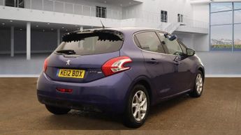 PEUGEOT 208 1.4 ALLURE E-HDI  5d 68 BHP