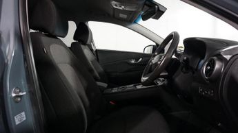 HYUNDAI KONA 39kWh Premium SUV 5dr Electric Auto (10.5kW Charger) (136 ps)