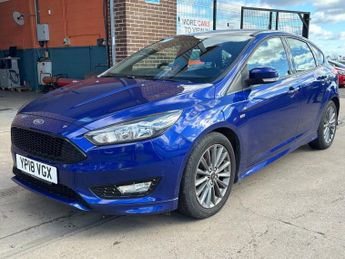 Ford Focus 1.0T EcoBoost ST-Line Hatchback 5 Door Petrol Manual Blue Euro 6