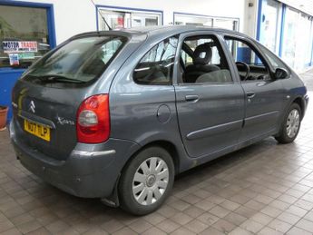 CITROEN XSARA PICASSO 1.6i 16V VTX MPV 5dr Petrol Manual (172 g/km, 110 bhp)