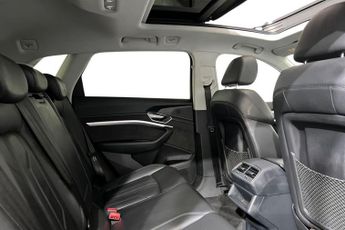 AUDI E-TRON 55 Launch Edition SUV 5dr Electric Auto quattro 95kWh (408 ps) V