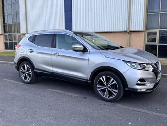 Nissan Qashqai 1.2 DIG-T N-CONNECTA 115 BHP + SAT NAV + GLASS SUNROOF