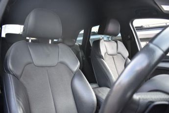 AUDI Q5 2.0 TFSIe 50 S line SUV 5dr Petrol Plug-in Hybrid S Tronic quatt