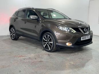 Nissan Qashqai 1.2 DIG-T Tekna SUV 5dr Petrol XTRON 2WD Euro 5 (s/s) (115 ps)