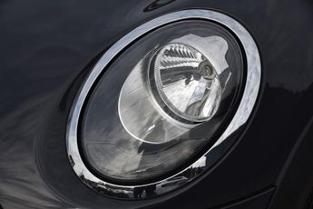 MINI HATCH 2.0 Cooper SD Hatchback 3dr Diesel Auto 6Spd Euro 6 (s/s) (170 p