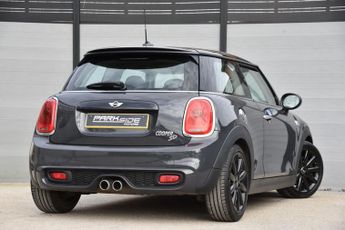 MINI HATCH 2.0 Cooper SD Hatchback 3dr Diesel Auto 6Spd Euro 6 (s/s) (170 p