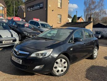 Vauxhall Astra 1.6 16v Exclusiv Hatchback 5dr Petrol Manual Euro 5 (115 ps)