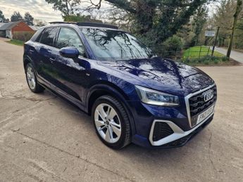 Audi Q2 2.0 TDI 30 S line SUV 5dr Diesel S Tronic Euro 6 (s/s) (116 ps)